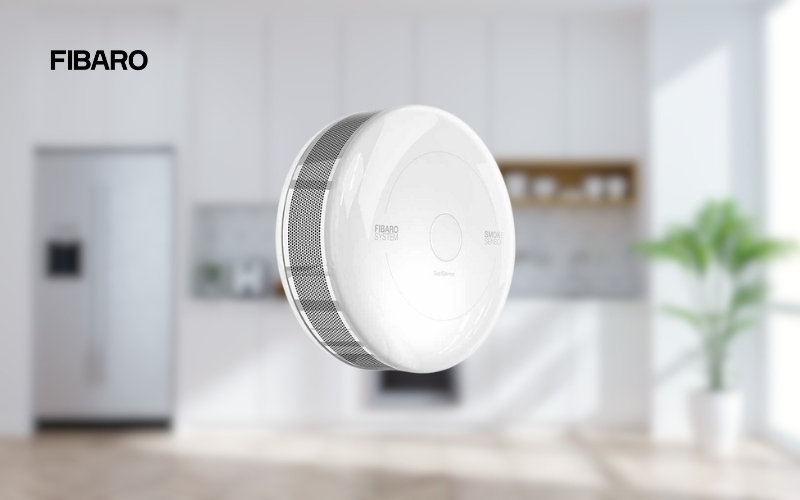 cảm biến báo khói không dây fibaro